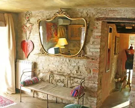 Relais Residenza D'arte * טוריטה די סיינה